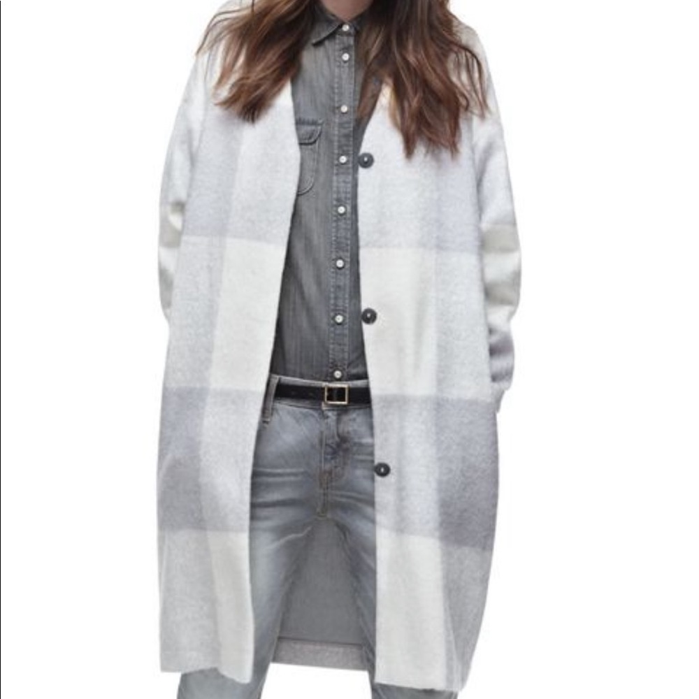 Adam Lippes Gently used oversized wool coat. Dress it up or down.
